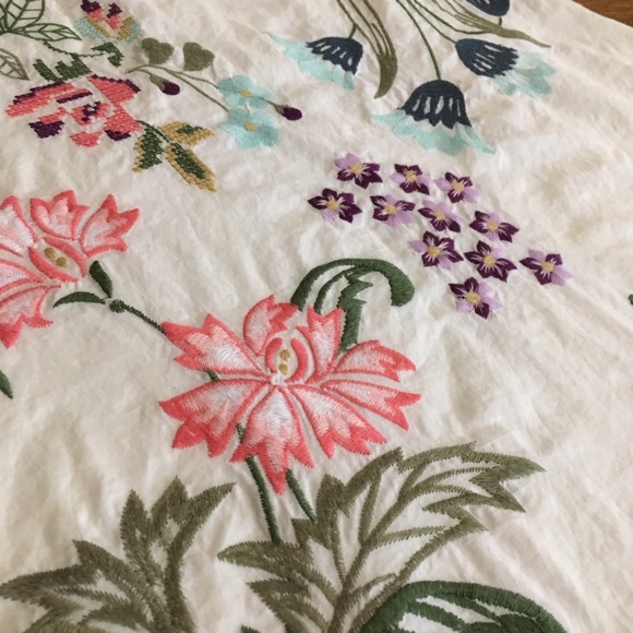 SOLD Talbots cotton embroidered floral midi skirt - Picture 3 of 11